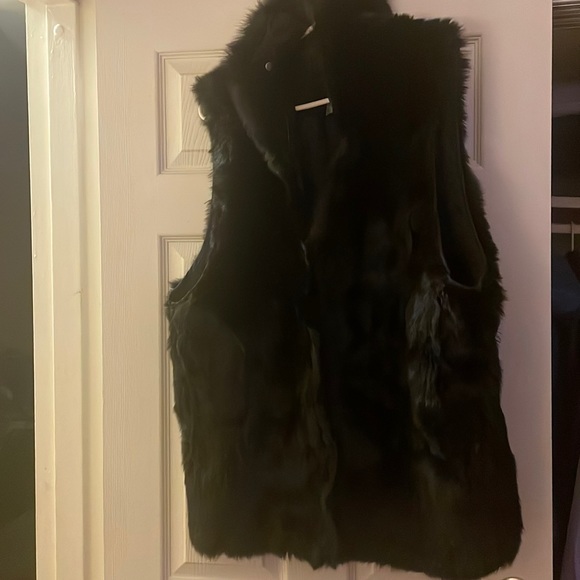 Andrew Marc real fur vest with leather collar - Picture 1 of 3